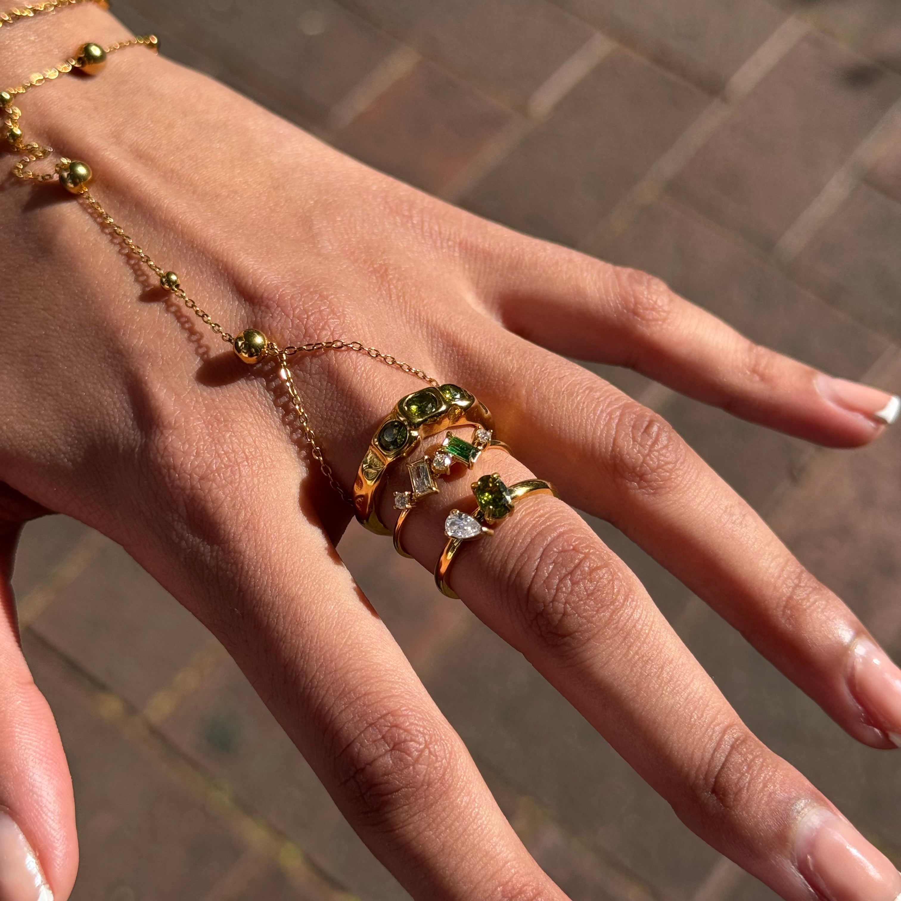 Green Rectangular Diamonds Ring